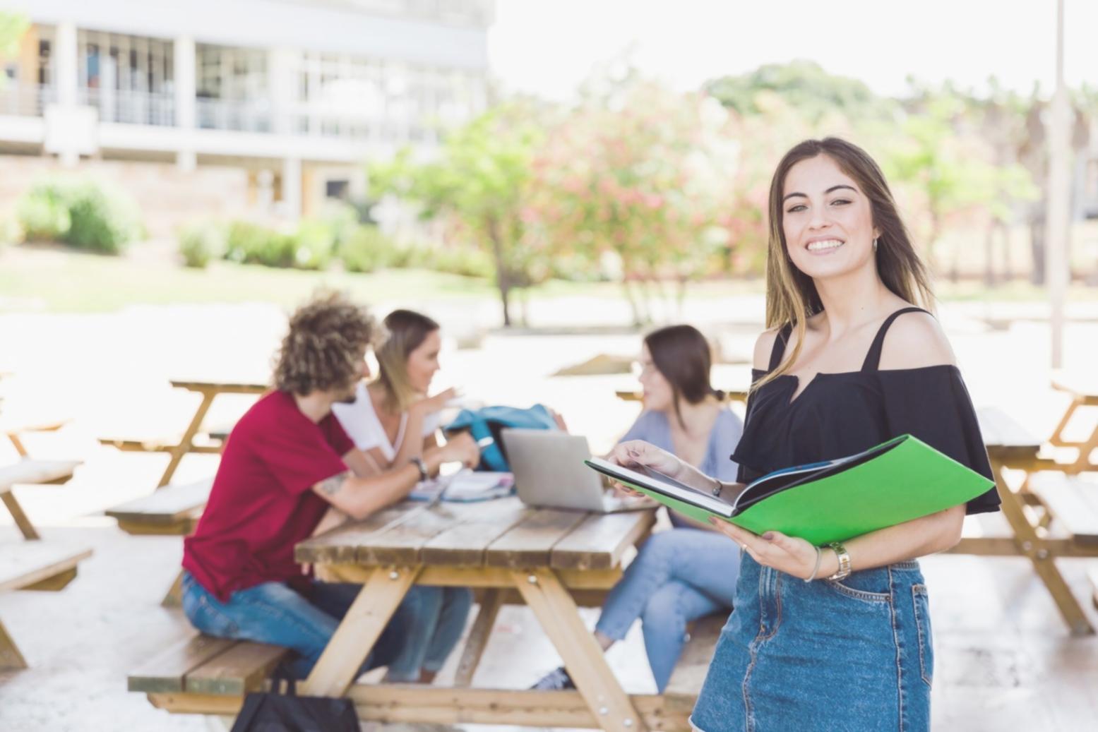 Financial analysis learning environment